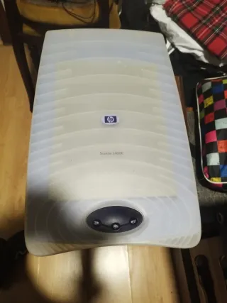 Escáner HP ScanJet 3400C con CD
