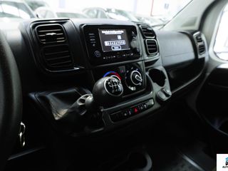 Fiat Ducato Furgón Maxi 35 L4 H2 2.3 1FA (103 kW)