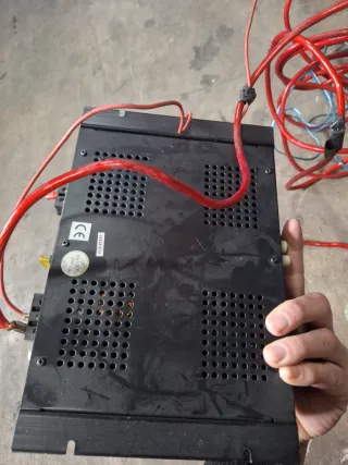 Amplificador 150W RMS