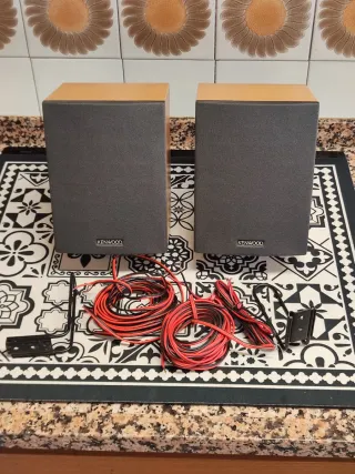 Conjunto Altavoces Kenwood CRS-177-W