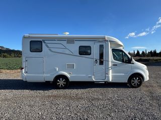 AUTOCARAVANA PERFILADA HYMER BMC-T 580 AUTOMATICA