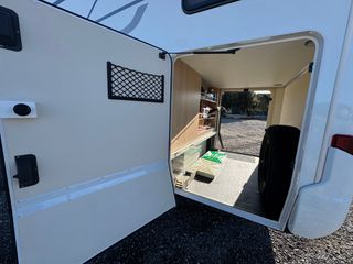 AUTOCARAVANA PERFILADA HYMER BMC-T 580 AUTOMATICA