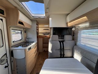 AUTOCARAVANA PERFILADA HYMER BMC-T 580 AUTOMATICA