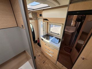 AUTOCARAVANA PERFILADA HYMER BMC-T 580 AUTOMATICA