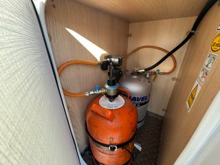 AUTOCARAVANA PERFILADA HYMER BMC-T 580 AUTOMATICA