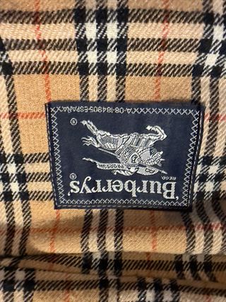 Abrigo Burberry Beige con Interior Novacheck