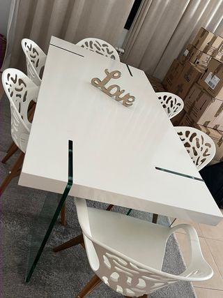 6 Sillas Blancas Base Madera.