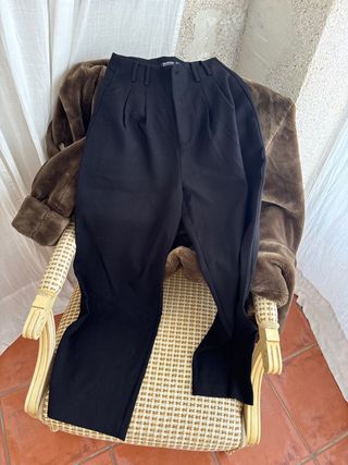 Pantalones negros elegantes