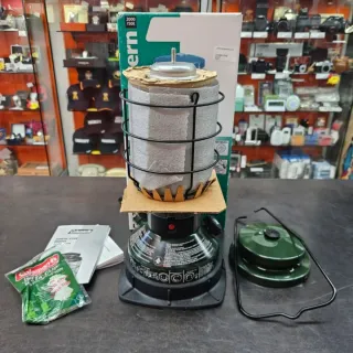 Linterna Coleman Northstar combustible líquido