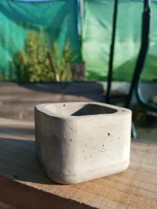 Maceta Cemento Estilo Industria