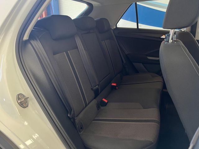Volkswagen T-Roc Sport 1.5 TSI 110kW (150CV)