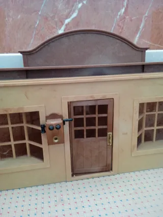 Sylvanian Families Village Store. Tomy