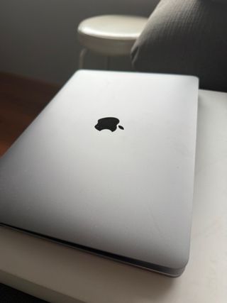 MacBook Pro 13 2020 (256gb)