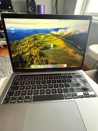 MacBook Pro 13 2020 (256gb)