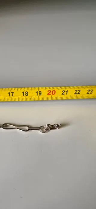 Pulsera fina de plata de 950