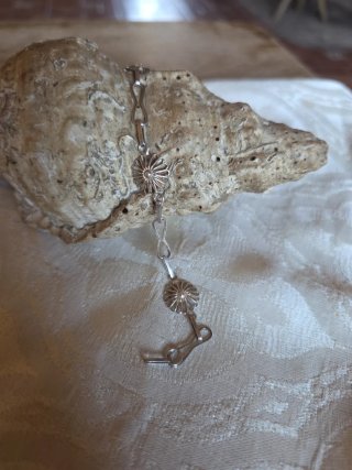 Pulsera fina de plata de 950