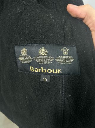 Chaqueta Barbour acolchada negra