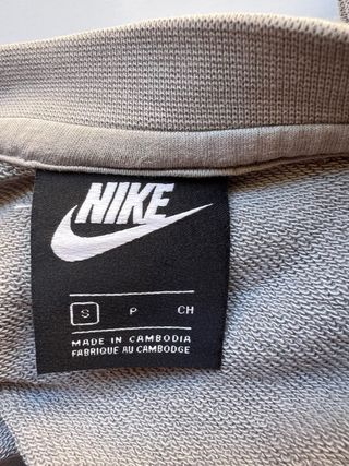 Sudadera Nike Sportswear Swoosh Crewneck (GRIS)