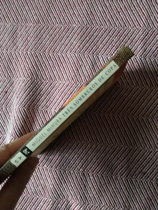 Tres Sombreros De Copa (Nueva Austral Series, V...