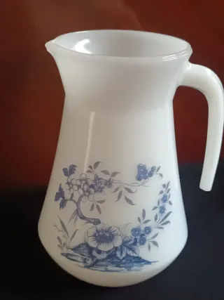 Jarra Arcopal Vintage Flores Azules