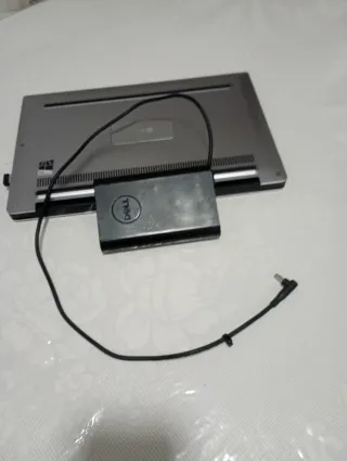 Dell XPS 13 9360 sin disco duro Repuestos