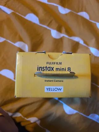 Fujifilm Instax Mini 8 Cámara Amarilla