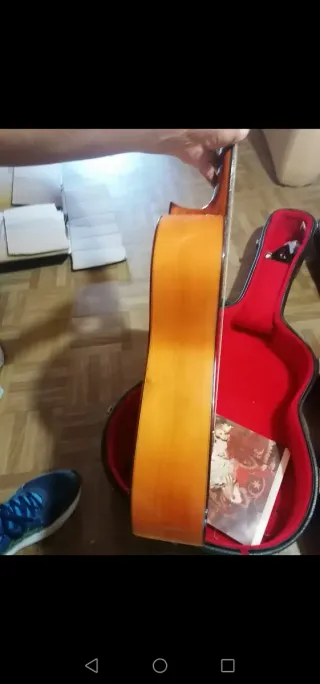Guitarra Valeriano Bernal Prodigio , año1990