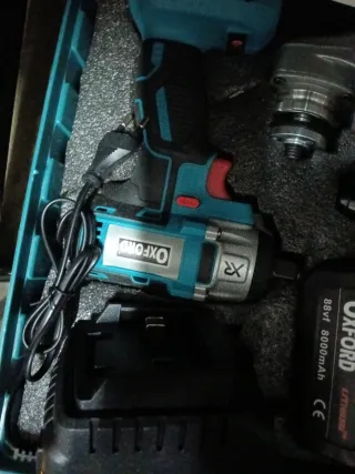 Kit 3 in 1 Oxford 68V 8000Ah Batteria