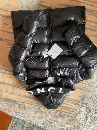 Chaqueta Moncler Negra