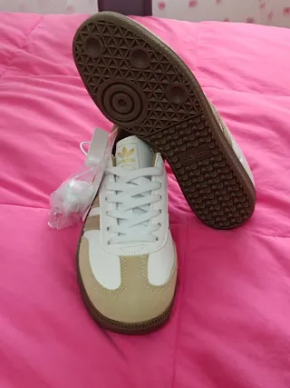 Tênis Adidas Samba Bege e Branco