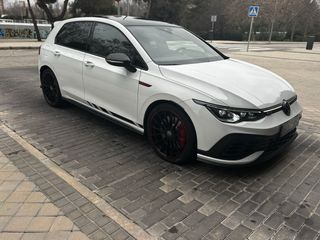 VW GTI CLUBSPORT PERFOMANCE