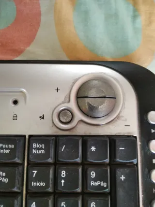 Teclado OKI USB Plata y Negro