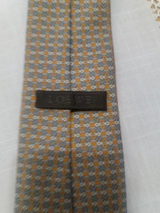 Corbata Loewe Marrón y Dorado