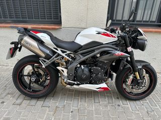 Triumph Speed Triple RS