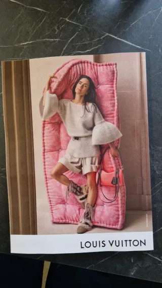 Rivista vogue mese febbraio 2026 speciale Valentin