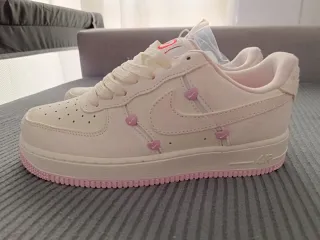 Tênis Air Force Edição Especial Dia dos Namorados