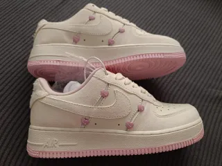 Tênis Air Force Edição Especial Dia dos Namorados