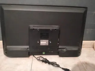 Televisor Engel LM3200SAT Negro