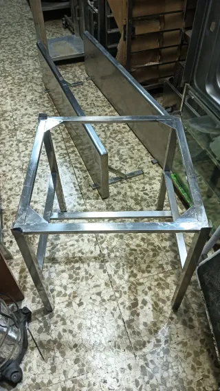 Soporte Acero Inox. 57x57x61cm