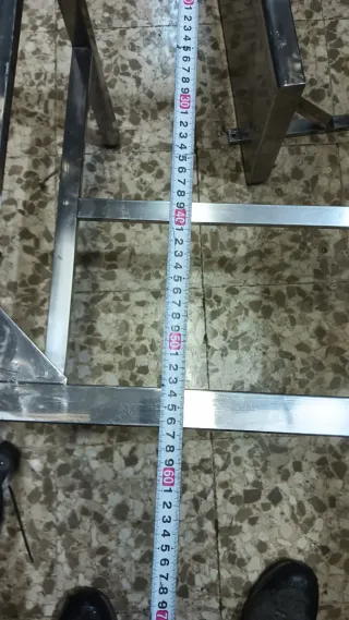 Soporte Acero Inox. 57x57x61cm