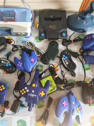 Consolas y mandos retro