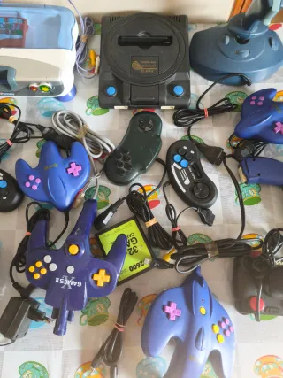 Consolas y mandos retro