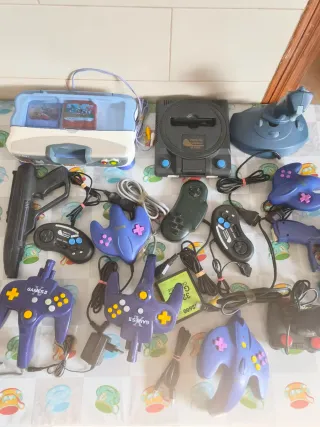 Consolas y mandos retro