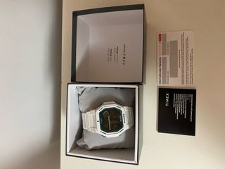 Reloj Timex Digital Blanco