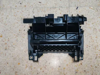 Cenicero Audi A4 B6/B7