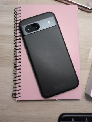 Pixel 8a Negro aún con garantía Google