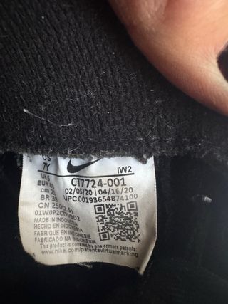 Nike Air Force 1 Negras y Blancas