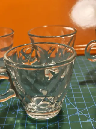 Sei tazzine in vetro Bormioli Rocco