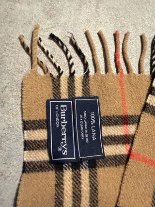 Bufanda Burberry Novacheck Bordada