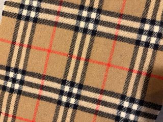 Bufanda Burberry Novacheck Bordada